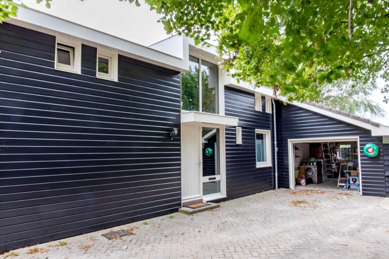 Villa Aan 'T Wiel Op Recreatiepark De Wielen 荷属圣马丁 外观 照片