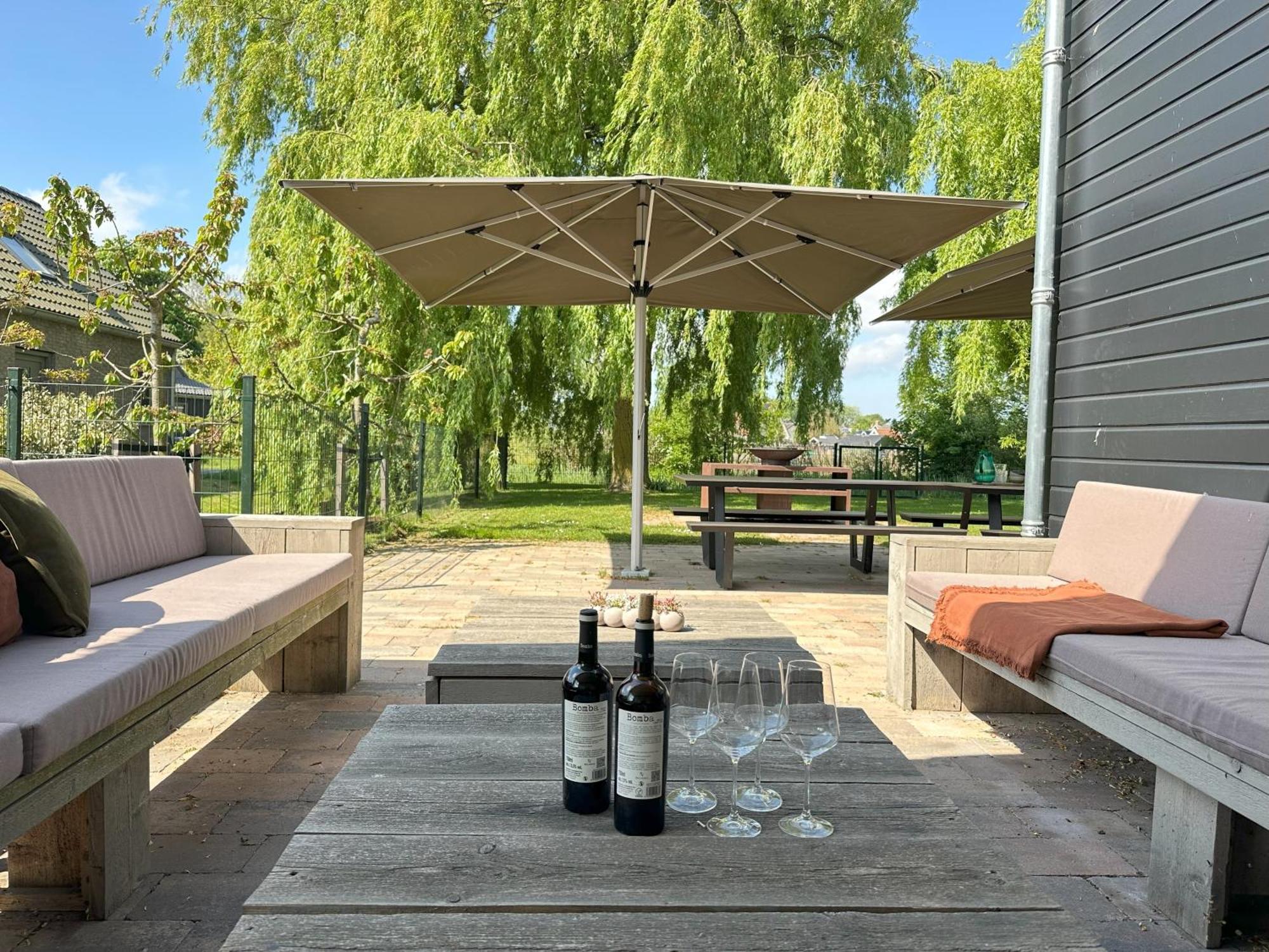 Villa Aan 'T Wiel Op Recreatiepark De Wielen 荷属圣马丁 外观 照片